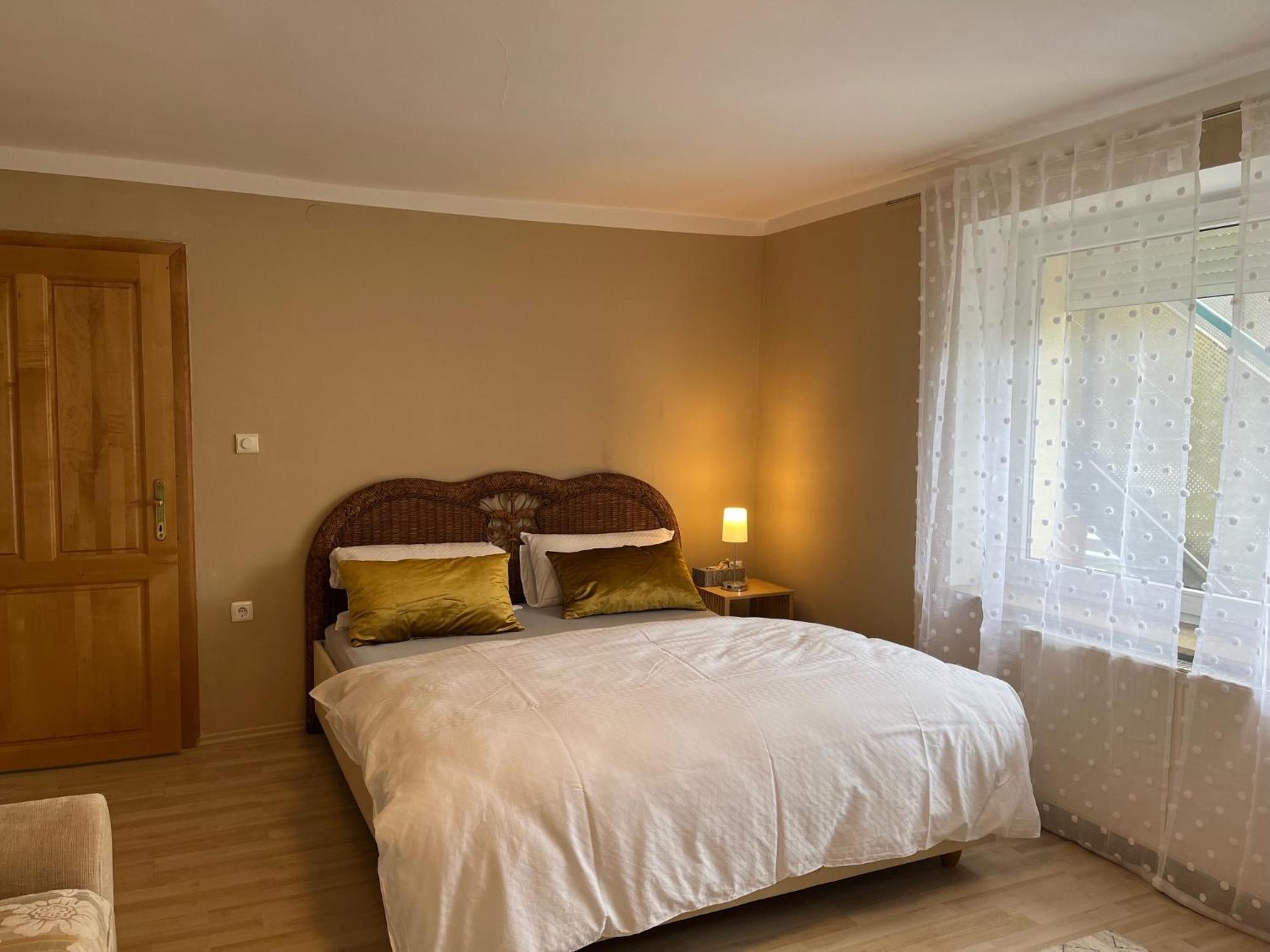 Wohnung Mit Dachterasse Абсберг Екстериор снимка